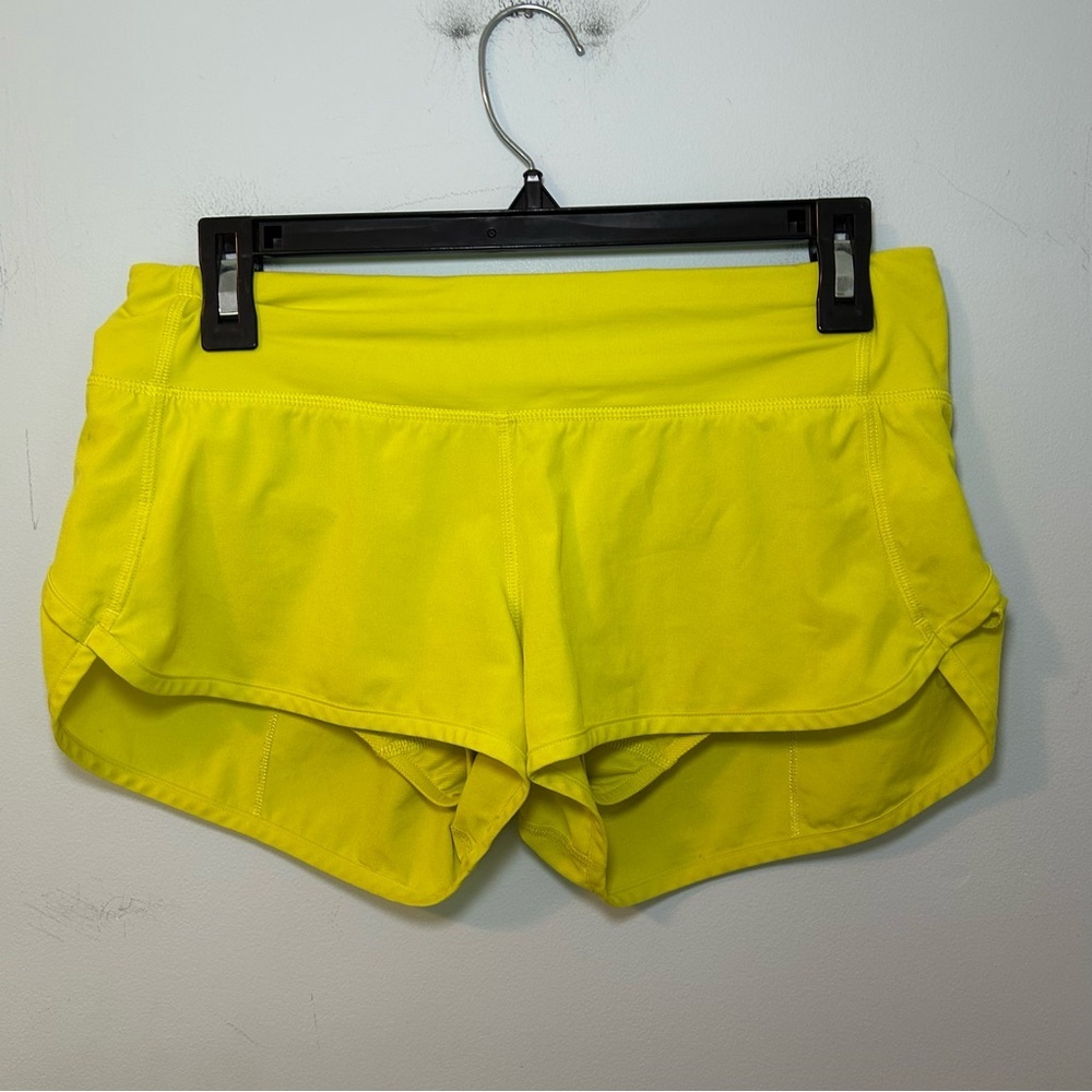 Lululemon Split Pea Lined Athletic Speed Shorts Size 6